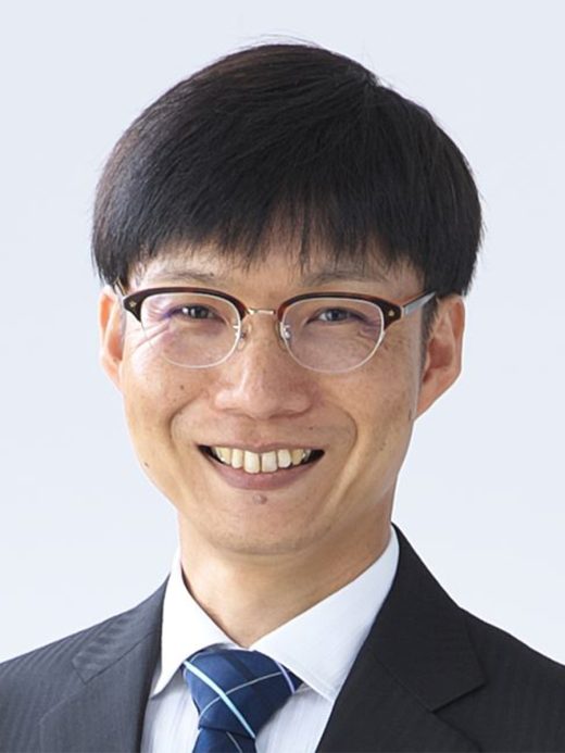 横田　雅史 写真